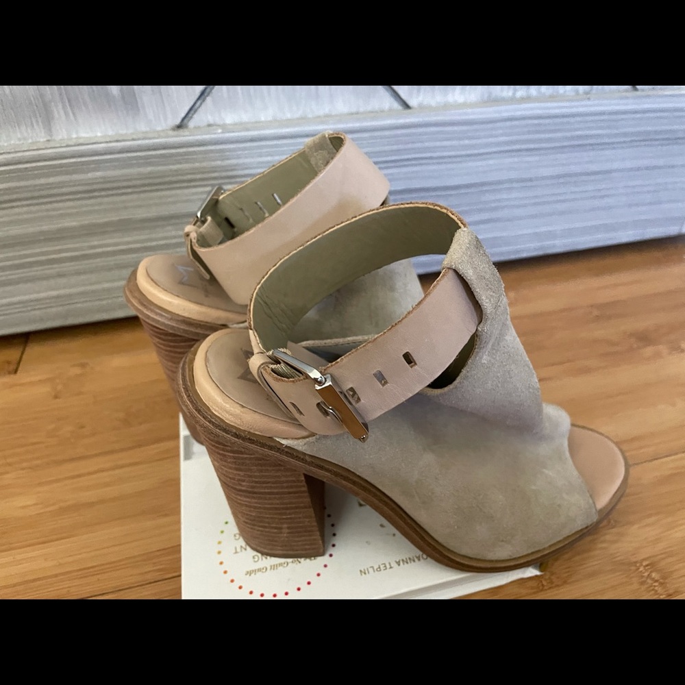 Marc Fisher Ml Vashi Ankle Strap Block Heels Taupe - image 2